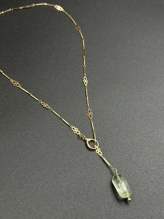 Collier prehnite et chaîne plaqué or