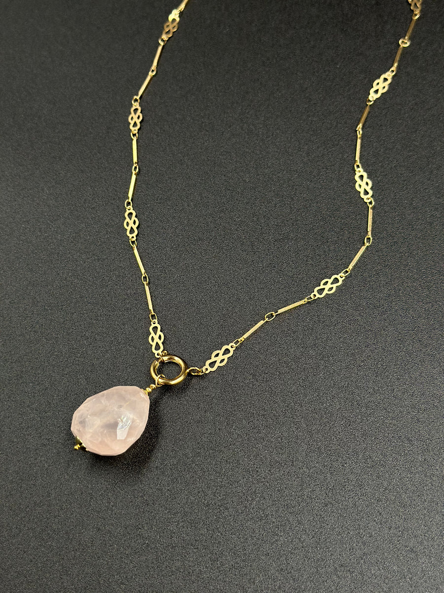 Collier quartz rose et chaîne plaqué or